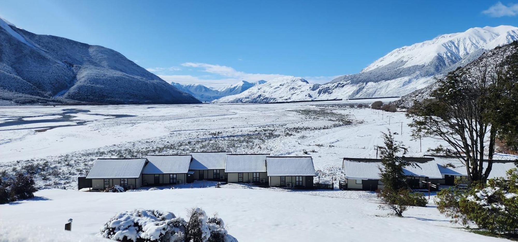 The Bealey Hotel Arthur's Pass Esterno foto
